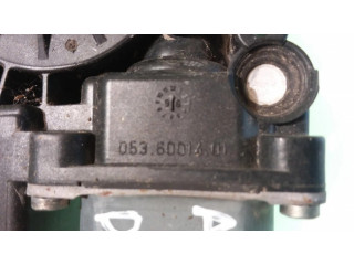 Передний двигатель механизма для подъема окон