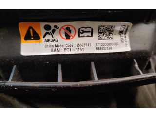 Подушка безопасности водителя 95028511, 688437698   Chevrolet Captiva