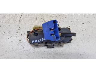 Zámek zadních dveří Chrysler Pacifica 2004