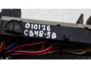 Блок предохранителей 9401802 Volvo XC90