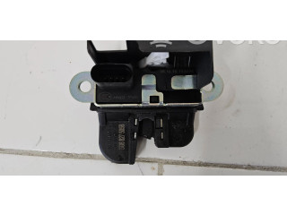 Замок багажника 5G6827505B    Volkswagen Golf VII 2013 - 2019 года
