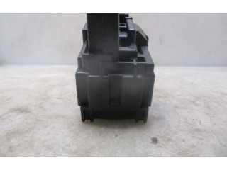 Ручка стеклоочистителей 6239A0, 6239A0   Citroen Xantia