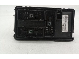 Блок предохранителей 96867123   Chevrolet Astra    