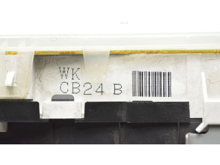 Přístrojová deska Mazda Premacy 2002 WKCB24B