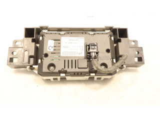 Дисплей       Ford Focus