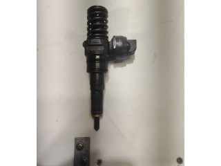 Vstřikovač 038130073BN, 038130073BL   Volkswagen Caddy    BLS 