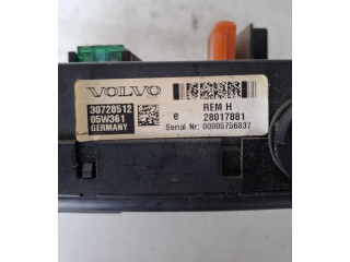 Pojistková skříňka 30728512, 28017881 Volvo XC90 2007