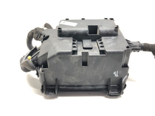 Блок предохранителей Opel Meriva B