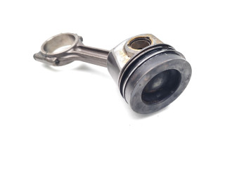 Поршень с шатуном    CRB   Volkswagen Golf VII