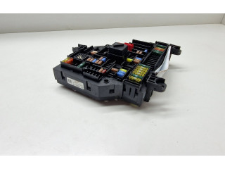 Блок предохранителей 9210860 BMW X3 F25