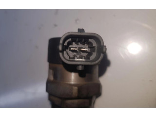 Топливная рампа AJ813370, G4D39D280AA Jaguar XE