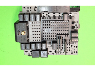 Блок предохранителей 9162316 Volvo XC90