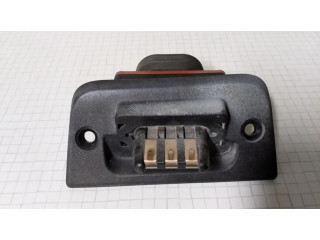 Контактное соединение дверей