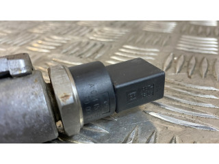 Vstřikovací lišta A6420700695, 0528100126 Mercedes-Benz C W203 pro naftový motor 3.0 642 3.0 V6