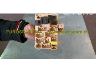 Pojistková skříňka 82641-60060 Toyota Hilux (AN10, AN20, AN30) 2001