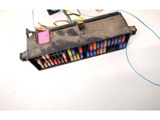 Блок предохранителей 63593576, 63593576 Skoda Fabia Mk2 (5J)