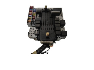 Блок предохранителей  9401802, 189527906   Volvo XC90    