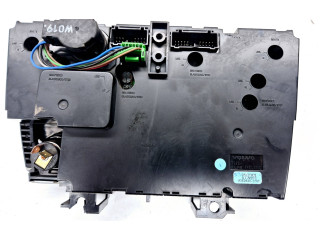 Блок управления климат-контролем 9452368 Volvo XC70