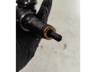 Форсунка 038130073AG    Audi A3 S3 8L   