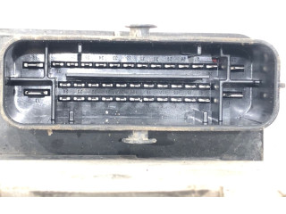 Блок АБС 5Q0907379K Skoda Octavia Mk3 (5E) 2013 - 2019 года