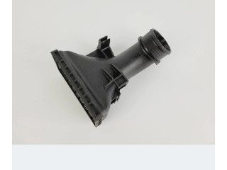 Интеркулер 8U0145803B Audi Q3 8U