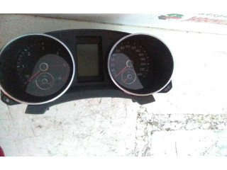 Панель приборов 5K0920871A Volkswagen Golf VI