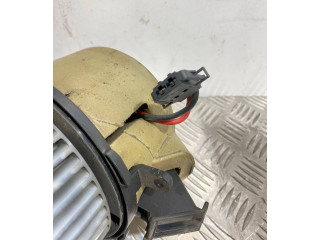 Вентилятор печки    8K1820021   Audi Q5 SQ5