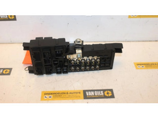 Блок предохранителей 9452993, 518322110 Volvo V70