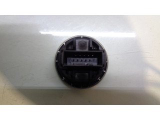 Включатель зажигания и стартера