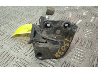 Zámek zadních dveří    KIA Carnival 2004