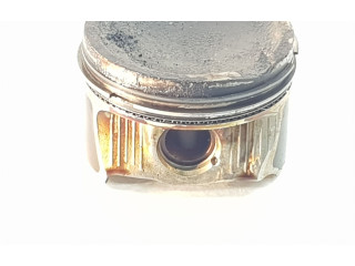  Поршень с шатуном  120A18015R, 120A18015R  Dacia Sandero  