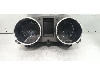 Панель приборов 5L0920800L Skoda Yeti (5L)