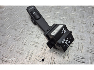 Ручка стеклоочистителей 31275359 Volvo V70