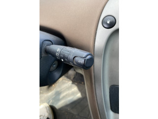 Ручка стеклоочистителей 0000623961 Citroen Xsara Picasso