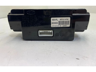 Дисплей    957101H700   KIA Ceed