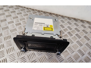 Радио/ проигрыватель CD/DVD / навигация 8P0035186AB   Audi A3 S3 A3 Sportback 8P   для двигателя CDAA