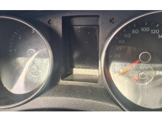 Панель приборов 5K0920870E Volkswagen Golf VI