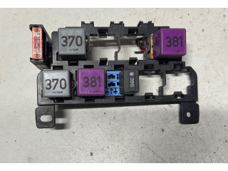 Блок предохранителей 4F0937503 Audi A6 S6 C6 4F