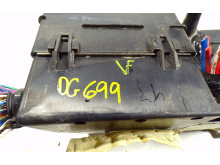 Pojistková skříňka Řídící jednotka BSM 1777556, AV6T14K733FEB Ford C-MAX II 2012