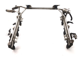 Топливная рампа 078133681AJ   Audi A6 S6 C5 4B  