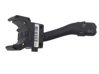 Поршень Ручка стеклоочистителей K0301202032, 4B0953503H Skoda Fabia Mk2 (5J)