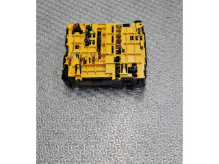 Блок предохранителей 9804848580 Citroen Berlingo