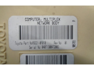 Pojistková skříňka Řídící jednotka BSM 892210F010 Toyota Corolla E120 E130 2004