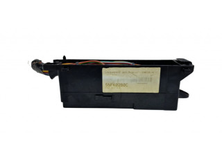 Блок предохранителей 55FK02B0C   Ford Focus    