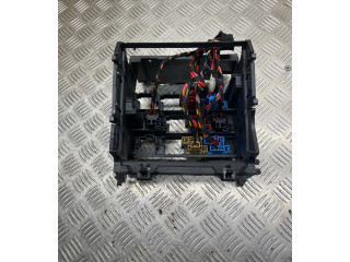 Блок предохранителей    Volkswagen Jetta VI    