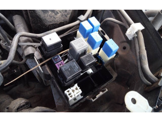 Pojistková skříňka Řídící jednotka BSM Infiniti FX 2012