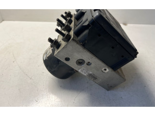 Блок АБС 8619538, TKR0K07N77 Volvo V70 2000 - 2004 года