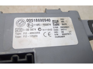   Pojistková skříňka 00518690940, 28260591   Fiat Punto (199) 2013