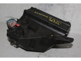 Блок предохранителей    Jeep Renegade    