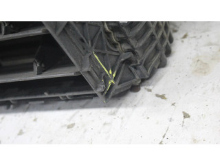 Интеркулер  4M0145804BS, HN051003   Audi Q8 